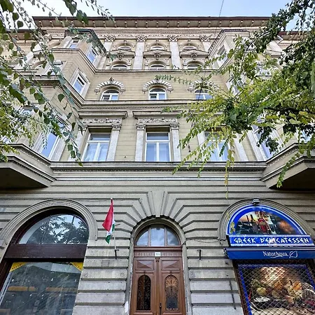 Panorama Balcony ,2ac,2br Renovated *