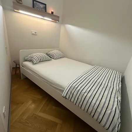 Panorama Balcony ,2ac,2br Renovated Lejlighed *