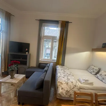 Apartman Panorama Balcony ,2ac,2br Renovated *
