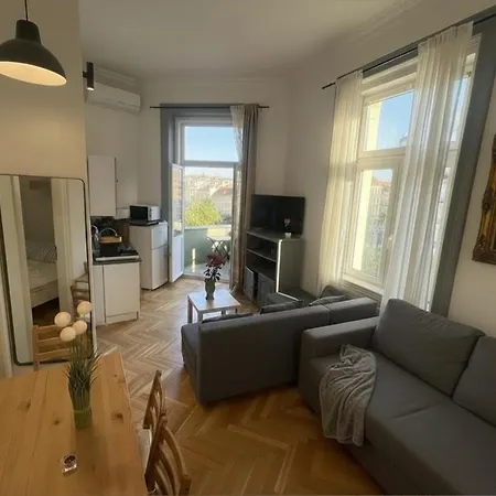Central Skyline Panorama Balcony ,2Br,2Ac Apartamento Budapeste