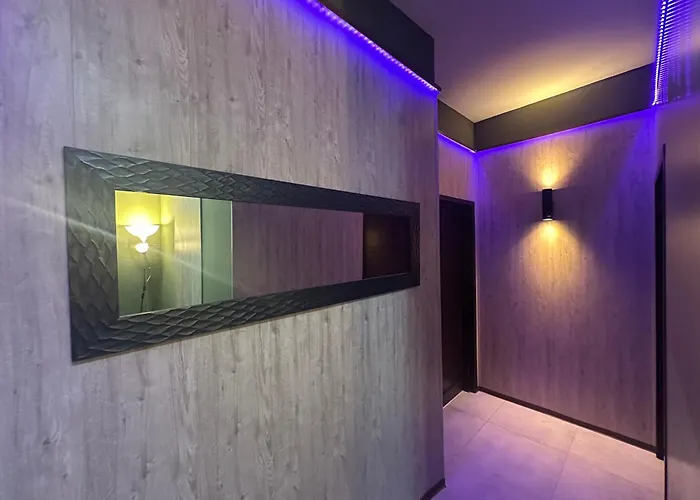 Panorama Balcony ,2ac,2br Renovated *